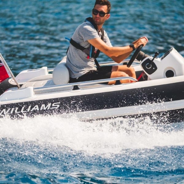 Williams Sportjet Tender 435